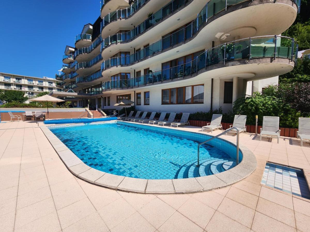 Kristoff Plaza Trencianske Teplice Apartment Trencin Bagian luar foto
